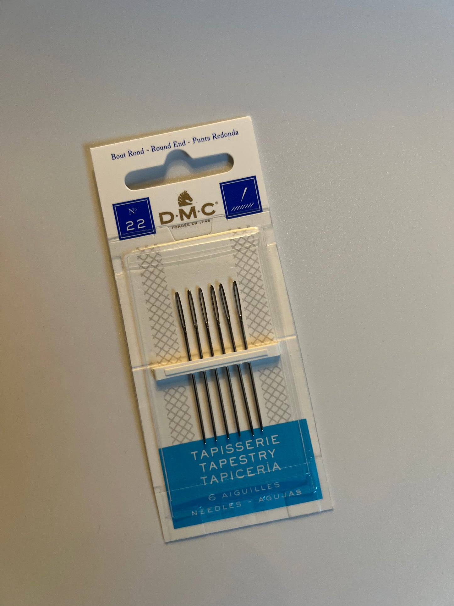 DMC Tapestry needle 22